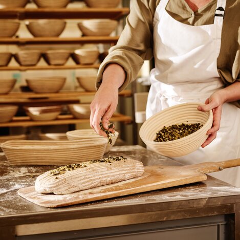 Brotbacken im Retter BioGut | © TV Oststeiermark | Michael Königshofer