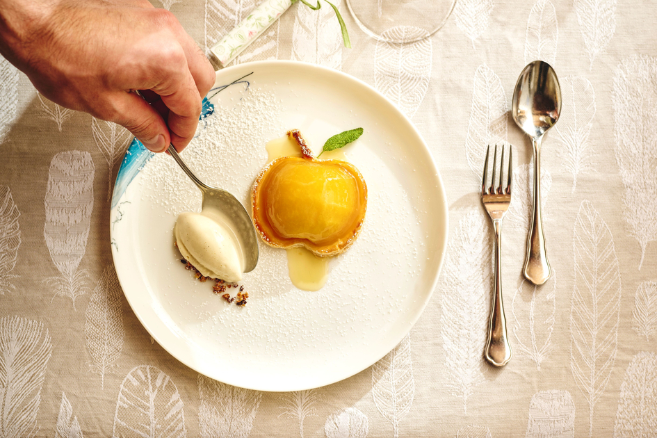 Sweet temptations in the Lilli and Jojo restaurant | © Südsteiermark | Michael Königshofer