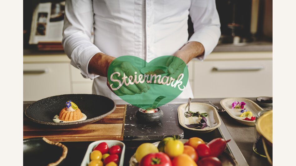 Mike Johann kocht | © TV Hochsteiermark | Michael Königshofer