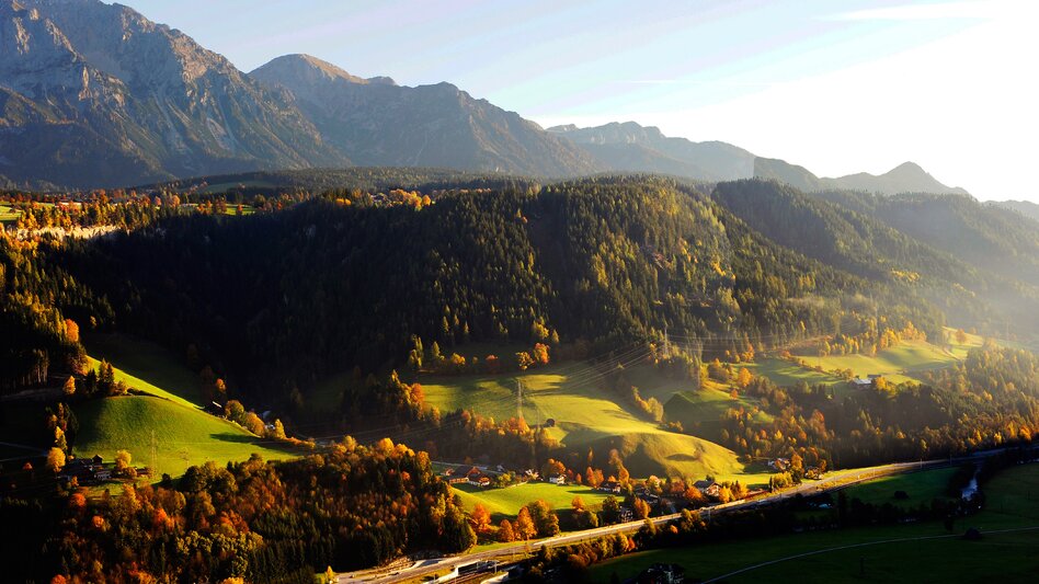 Ennstal with the 3 plateaus in the autumn | © Steiermark Tourismus | Gery Wolf