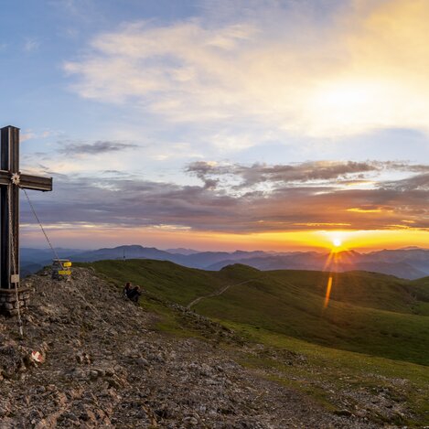 Gipfelkreuz auf der Hohen Veitsch | © STG | Volker Preusser