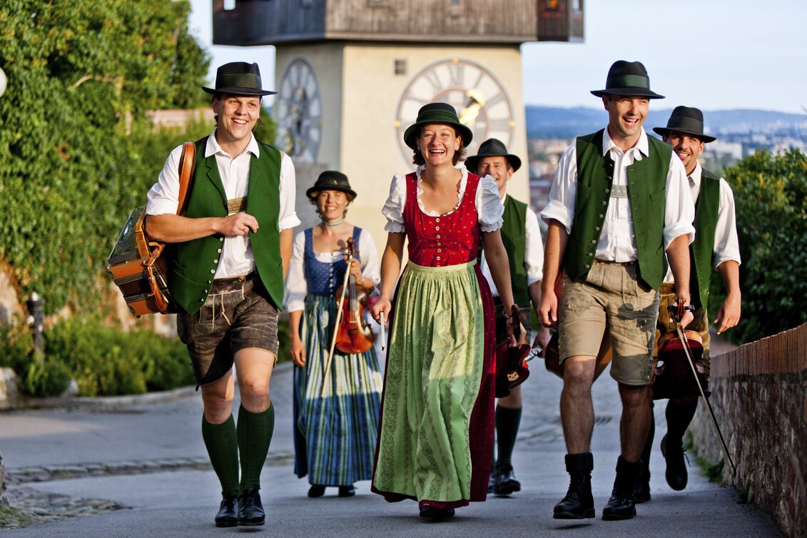 Steirische MusikerInnen am Grazer Schloßberg  | © STG | Tom Lamm