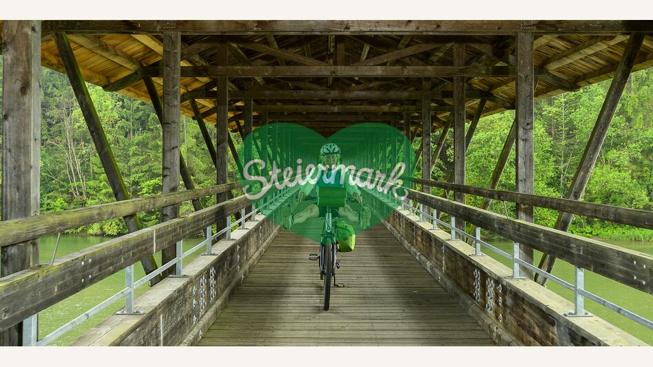 Radholzbrücke am Murradweg | © STG | pixelmaker.at