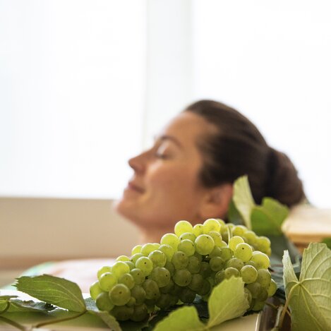 Healing power from the grape therapy in the Vitalhotel of the spa Bad Waltersdorf | © Steiermark Tourismus | Punkt & Komma