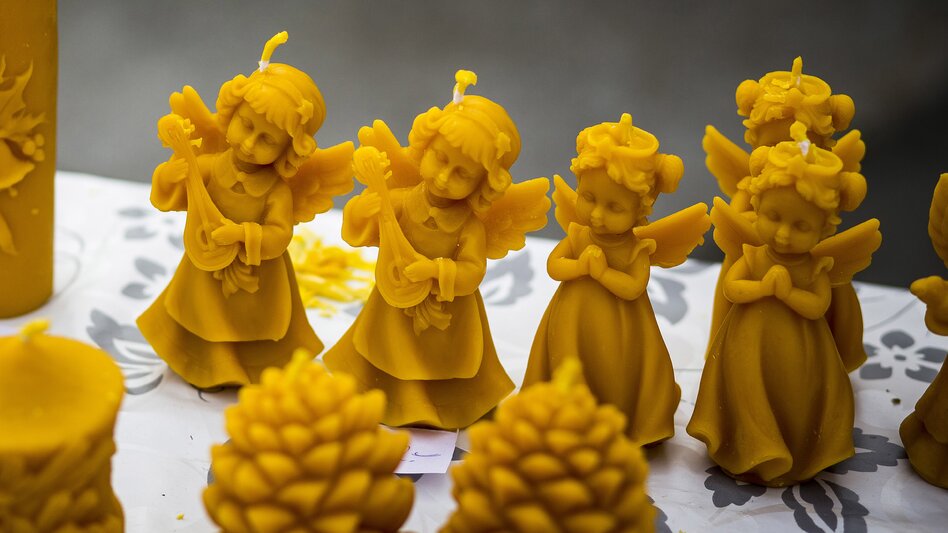 Beeswax candles on the Kaiser-Josef-Market, Graz | © Steiermark Tourismus | Tom Lamm
