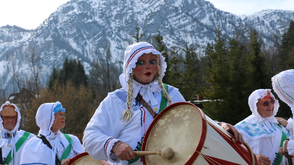 Trommelweiber at the Ausseer carnival | © Ausseerland Salzkammergut | Siegfried Zink