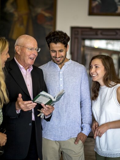 Guided tour at Schloss Herberstein | © Steiermark Tourismus | Tom Lamm