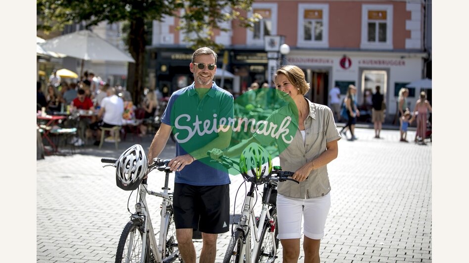 Radfahrer in Graz am Südtirolerplatz | © STG | Tom Lamm