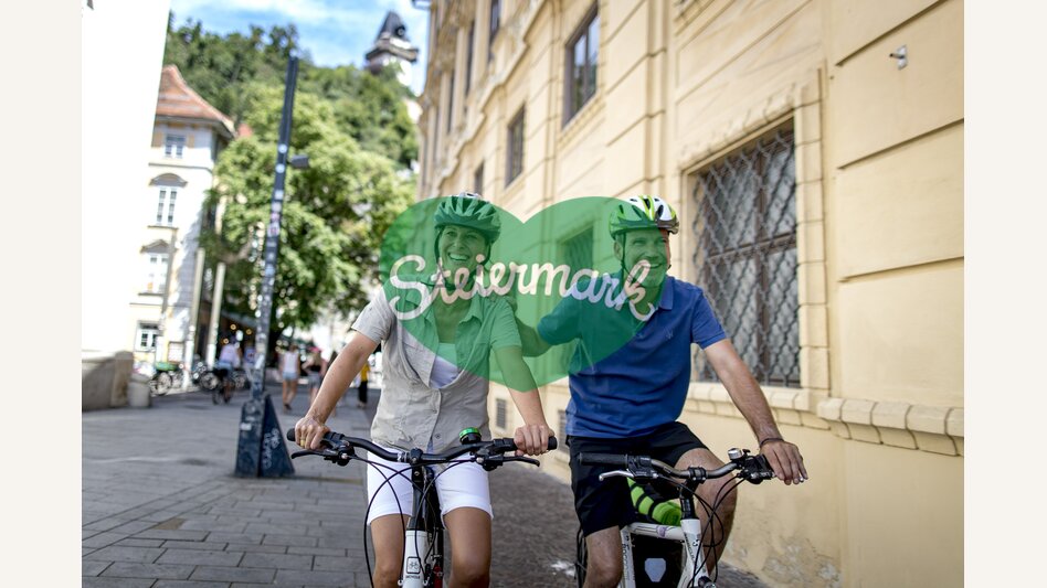 Radfahren in Graz am Schlossbergplatz | © STG | Tom Lamm