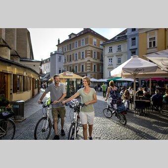 In Graz am Franziskanerplatz | © STG | Tom Lamm