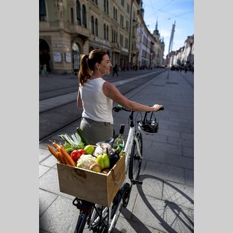Radfahren in der GenussHauptstadt Graz | © STG | Tom Lamm