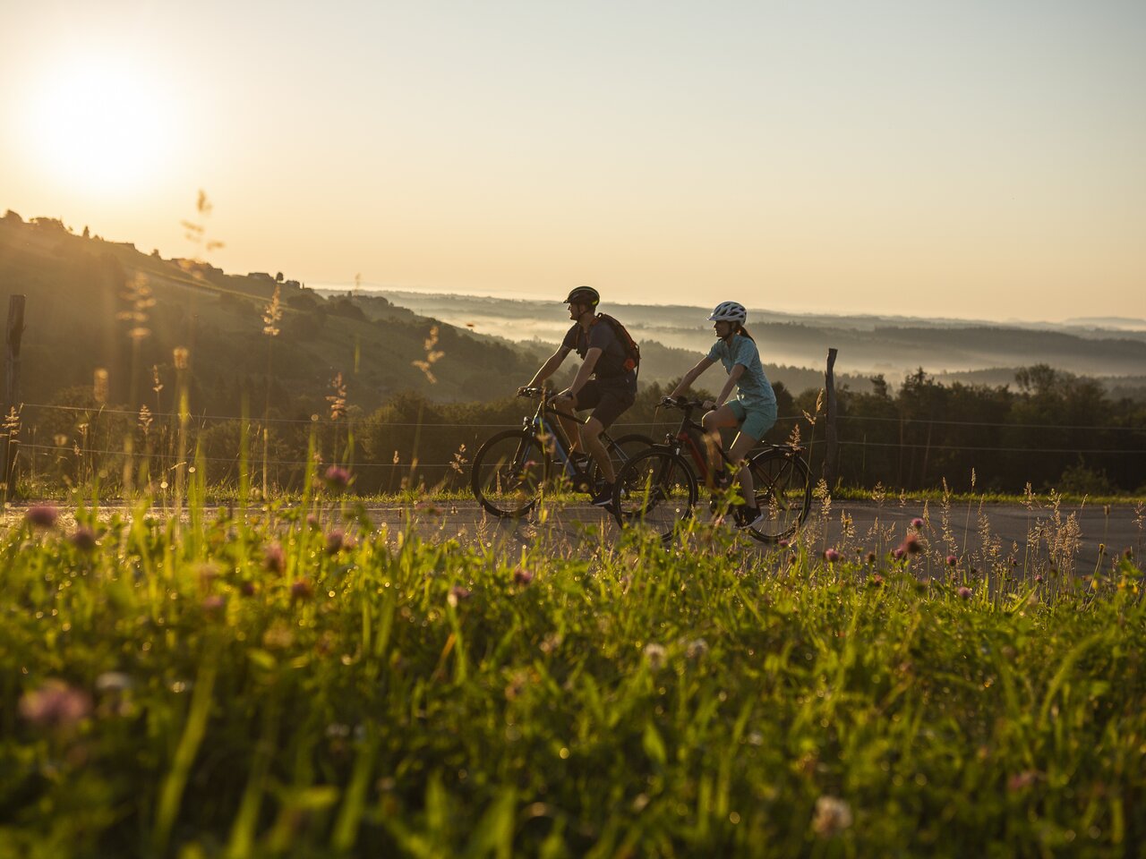 Cyclists near St. Stefan ob Stainz | © Schilcherland Steiermark | Velontour