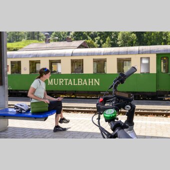 Die Murtalbahn als Begleiter des Murradweges | © STG | pixelmaker.at