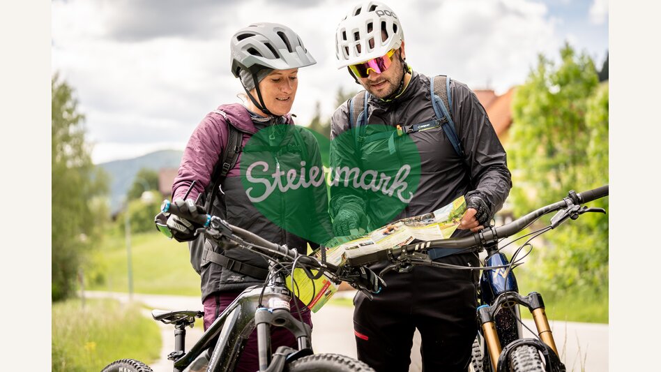 Unterwegs am Semmeringradweg  | © STG | Jesse Streibl