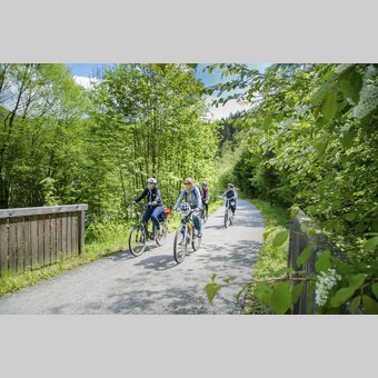 Mürztalradweg im Naturpark Mürzer Oberland | © Kaiserhof Glasmanufaktur | nicoleseiser.at