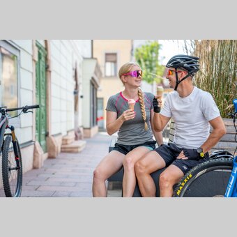 Ein Eis haben wir uns verdient ;) | © STG | Jesse Streibl