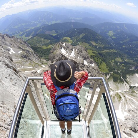 Treppe ins Nichts am Dachstein | © STG | Gery Wolf