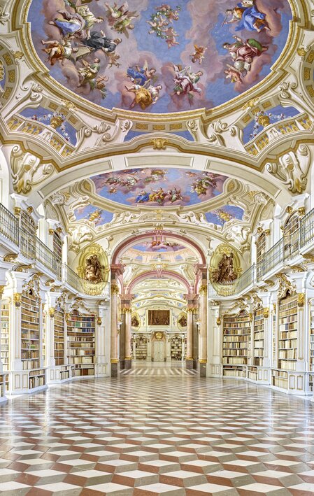Weltgrößte Klosterbibliothek im Stift Admont | © Stift Admont | Marcel J. Peda