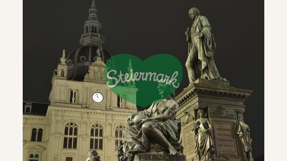 Grazer Hauptplatz mit Erzherzog Johann-Brunnen und Rathaus | © STG | Thorsten Brönner