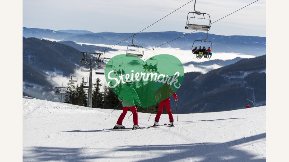 Skifahren lernen mit Skilehrer auf der Brunnalm-Hohe Veitsch | © STG | Tom Lamm