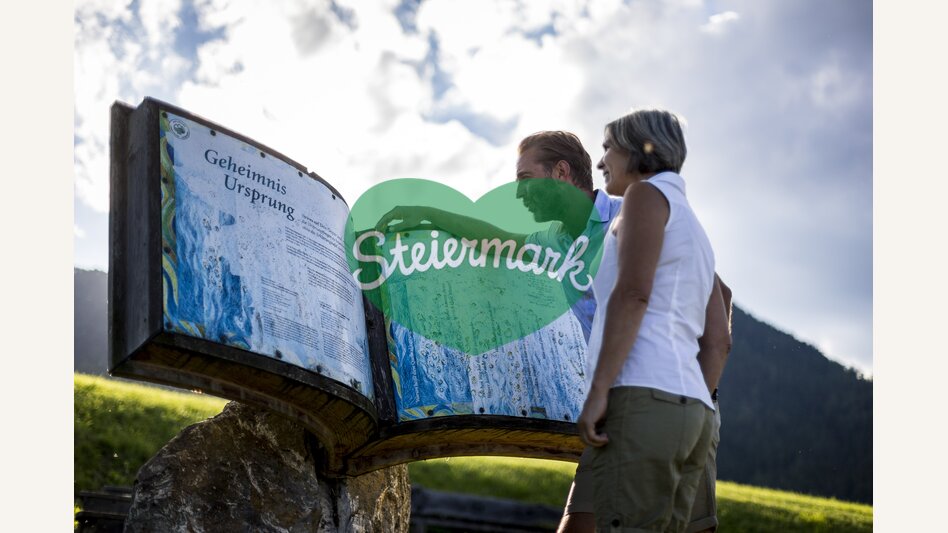 Bei der Zeutschacher Ursprungsquelle | © STG | Tom Lamm