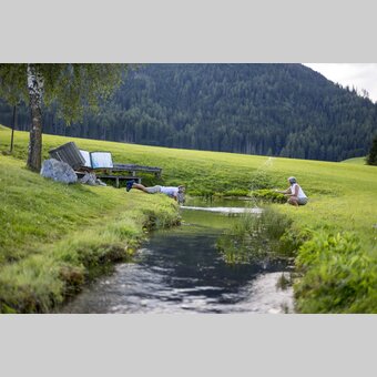 Zeutschacher Ursprungsquelle, eine Karstquelle mit einer Schüttung von 90 - 120 Liter Wasser pro Sekunde | © STG | Tom Lamm