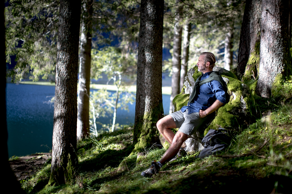 At Schwarzensee lake | © Steiermark Tourismus | Tom Lamm