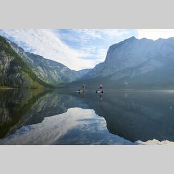 Stand up paddling am Altausseersee | © Ausseerland Salzkammergut | Susanne Einzenberger