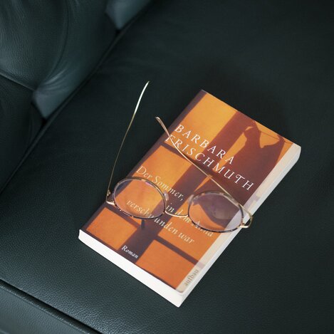 Buch | © STG | Punkt & Komma