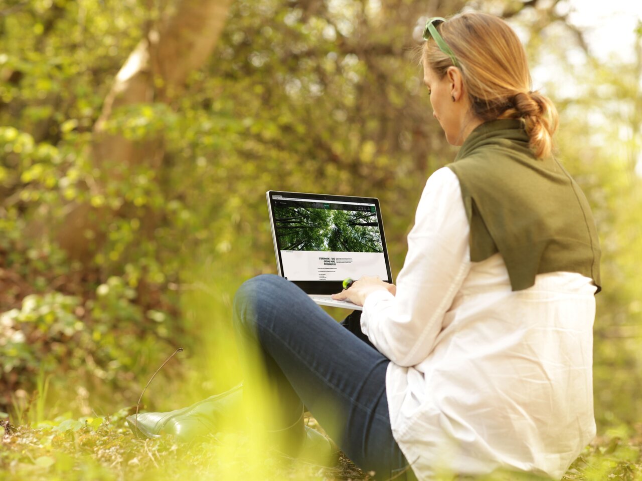 Urlaubsplanung im Grünen | © STG | Bernhard Loder