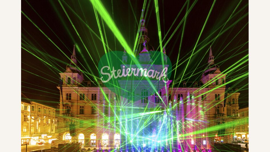 Silvester in Graz (Wasser- und Lasershow) | © STG | Harry Schiffer