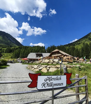 Hölzlerhütte at the Eselsberger Alm | © Steiermark Tourismus | Günther Steininger