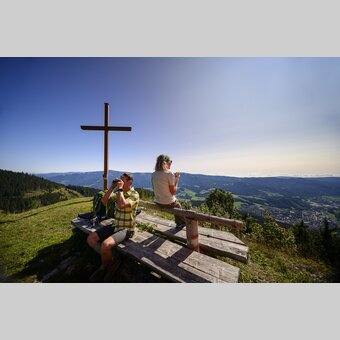 Blick von der Großen Scheibe auf Mürzzuschlag | © STG | pixelmaker.at