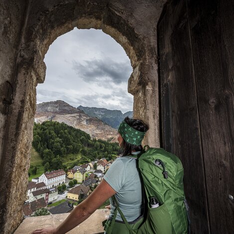 Blick vom Schichtturm in Eisenerz auf den Erzberg | © STG | pixelmaker.at