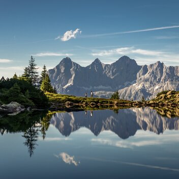 Auf der Reiteralm am Spiegelsee mit Blick auf Dachstein | © STG | photo-austria.at