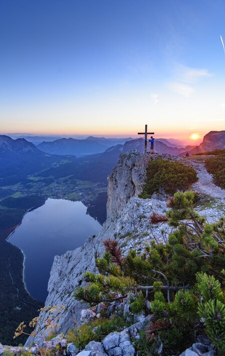 Top of the Trisselwand with view to Altausseersee lake | © Steiermark Tourismus | Volker Preusser