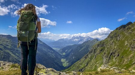 Blick von Schladminger Tauern Richtung Schladming | © STG | Martina Traisch
