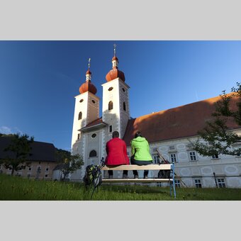 Beim Stift St. Lambrecht im Naturpark Zirbitzkogel-Grebenzen | © STG | Harry Schiffer | ETZ-Pilgrimage Europe SI-AT