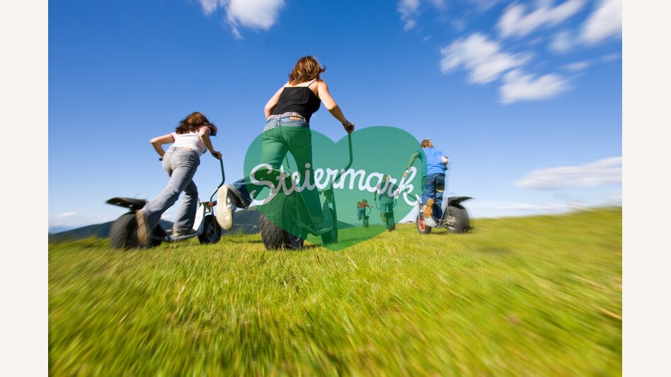 Rollerfahren am Salzstiegl | © Young Styria | Tom Lamm
