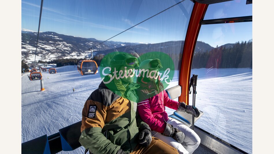 Mit der Gondel zum Skivergnügen am Kreischberg | © STG | Tom Lamm