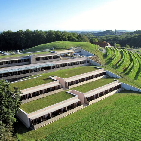 © www.birdeyeview.at | Reinhart Nunner