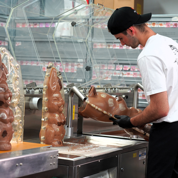 Bäckerei Felber - Heimatleuchten - Tradition und Genuss - Ostern in der Steiermark  | © ServusTV | Brigitte Erhart/Degn Film