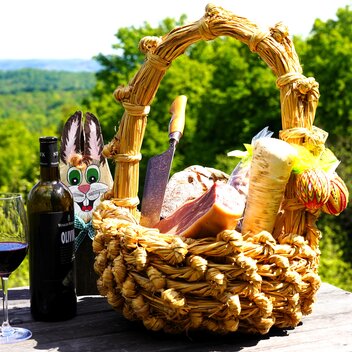 Heimatleuchten - Tradition und Genuss - Ostern in der Steiermark | © ServusTV | Brigitte Erhart/Degn Film