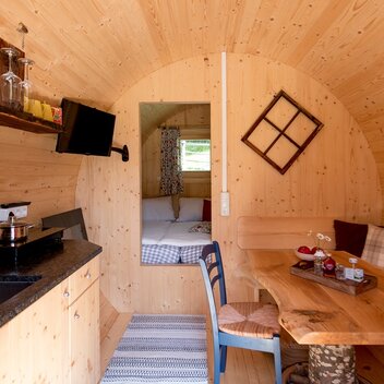 Gemütlichkeit in der Fasslhütte | © Bauernhof Mandl | Bauernhof Mandl