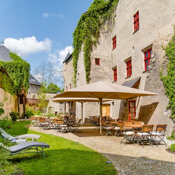 Der wunderschöne Schlossgarten Gabelhofen | © Tauroa | Tauroa