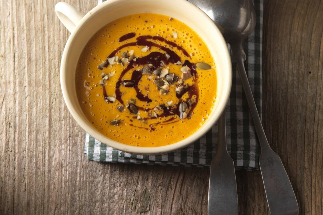 Kürbiscremesuppe   | © Gräfe und Unzer Verlag | Joerg Lehmann | Joerg Lehmann | © © Gräfe und Unzer Verlag | Joerg Lehmann