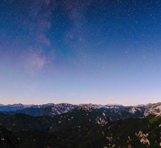 Sternenhimmel über der Aflenzer Bürgeralm | © STG | AdobeStock/Daniel
