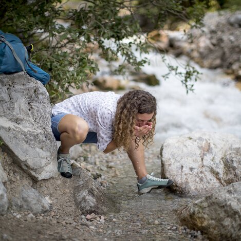 glasklares Wasser in der Silberkarklamm, Ramsau am Dachstein | © Steiermark Tourismus / ikarus.cc | Tom Lamm