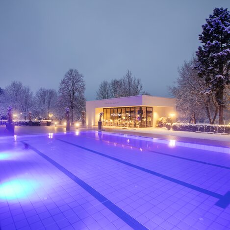 Die Heiltherme im Winter | © Heiltherme Bad Waltersdorf | Eisenberger | © Heiltherme Bad Waltersdorf