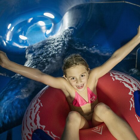 In der Rutsche | © H2O Hoteltherme GmbH | Eisenberger | © H2O Hoteltherme GmbH